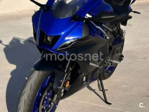 Yamaha YZF-R7 - Vista 4
