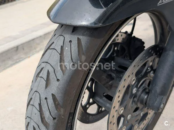 Suzuki V-Strom 650 - Vista 7