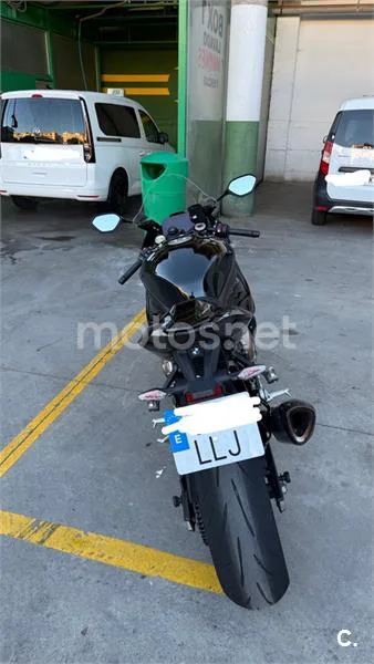 BMW S 1000 RR - Vista 5
