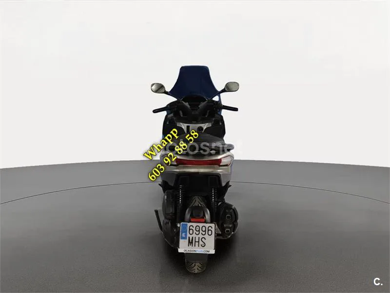 Piaggio MP3 400 - Vista 2