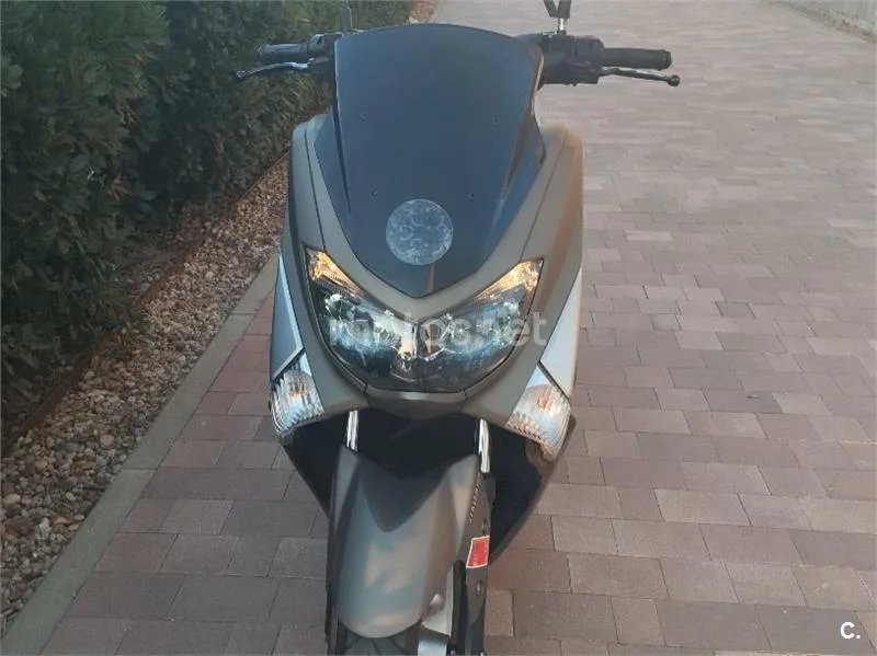 Yamaha NMAX - Vista 6