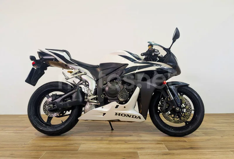 Honda CBR600RR 5890 € 2007 Barcelona - 2