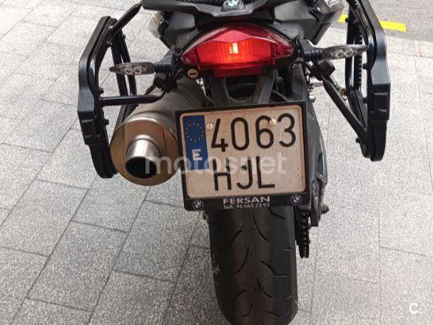 BMW F 800 R - Vista 4