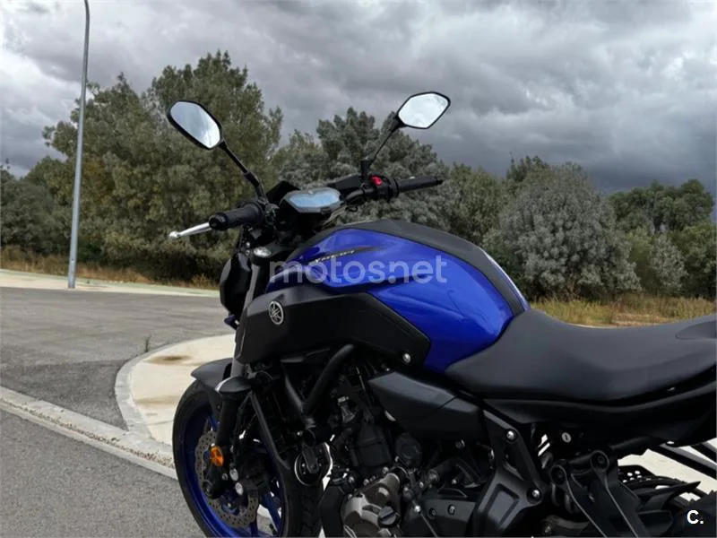 Yamaha MT-07 - Vista 4
