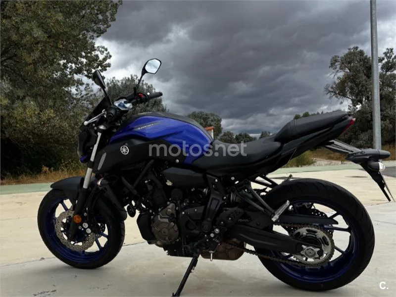 Yamaha MT-07 - Vista 5