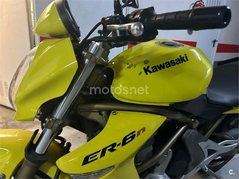 Kawasaki ER-6n - Vista 4