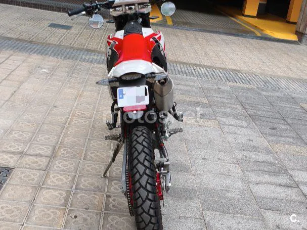Fantic XEF 125 - Vista 4