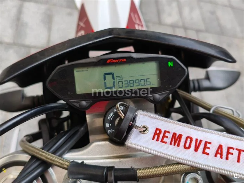 Fantic XEF 125 - Vista 8