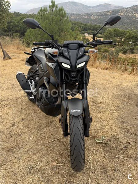 Yamaha MT-125 - Vista 3