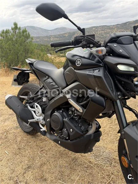 Yamaha MT-125 - Vista 4