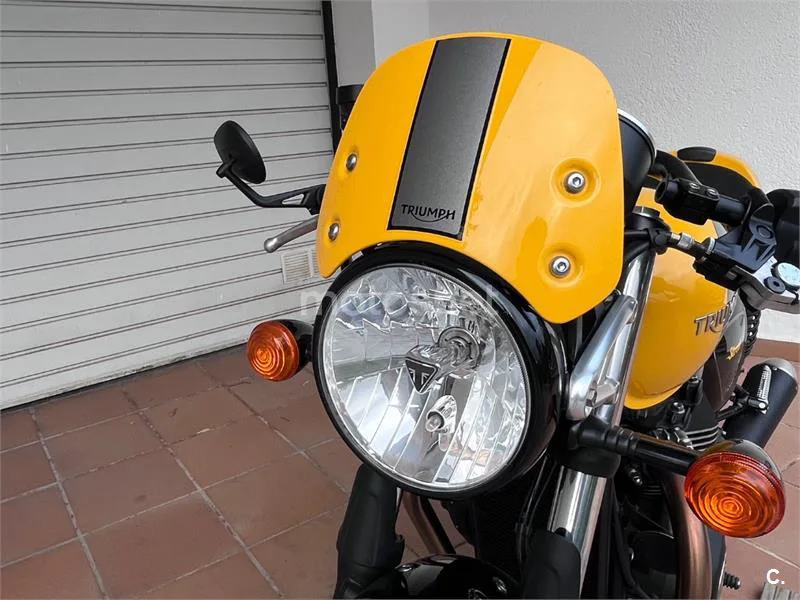 Triumph Street Cup - Vista 4