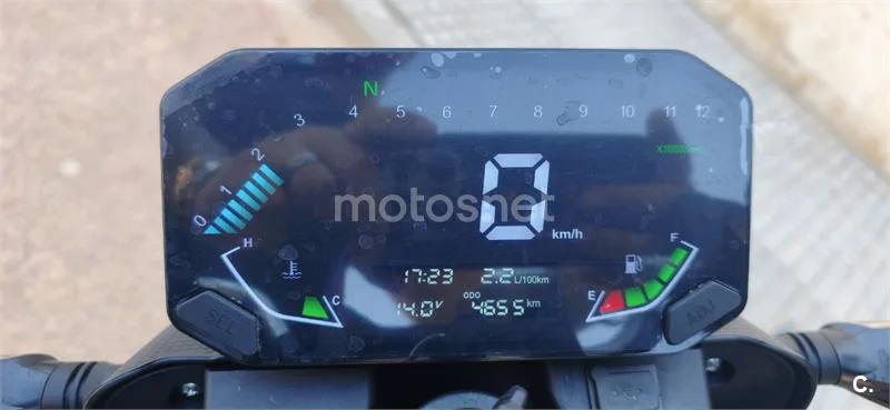 Voge 125R - Vista 7