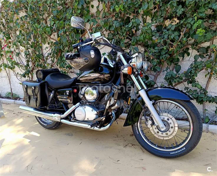 Honda Shadow 125 - Vista 6
