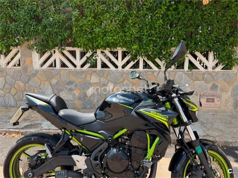 Kawasaki Z650 - Vista 5