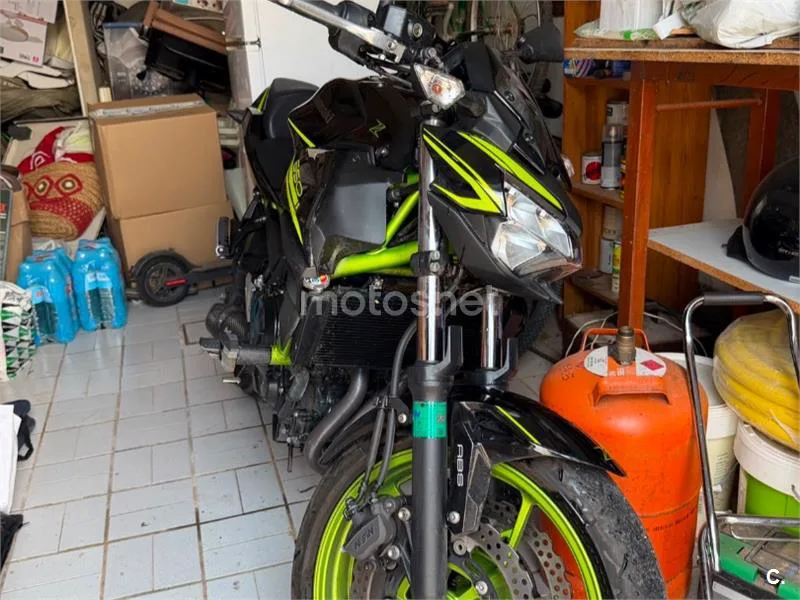 Kawasaki Z650 - Vista 7