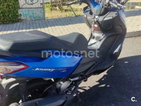 SYM Joymax 300 2300 € 2016 Madrid - 1