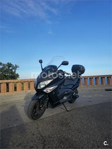 Yamaha TMAX 500 - Vista 9