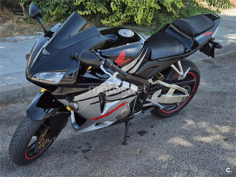 Honda CBR600RR - Vista 3