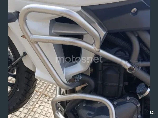 Triumph Tiger 800 XRT - Vista 5