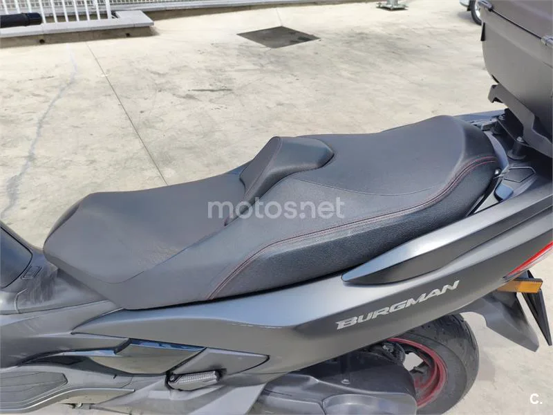 Suzuki Burgman 400 - Vista 12