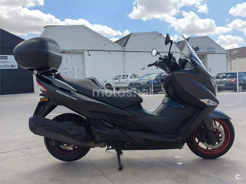 Suzuki Burgman 400 - Vista 4