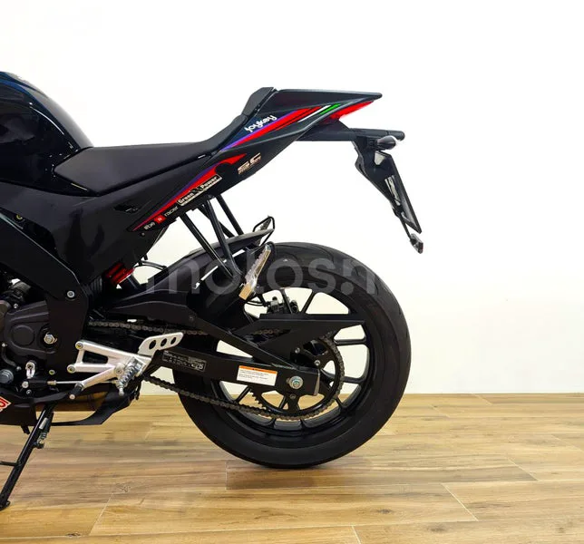 Aprilia RS 125 - Vista 9