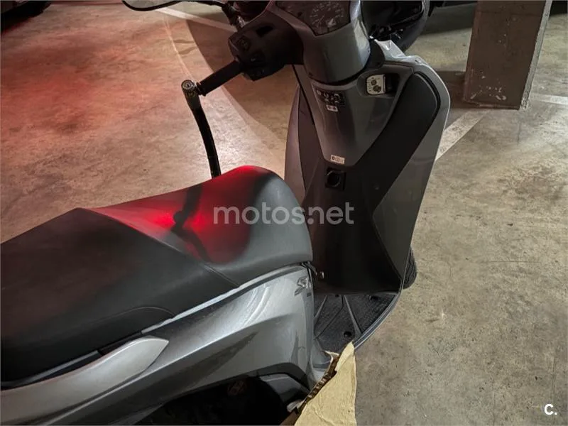 Honda SH125i - Vista 5