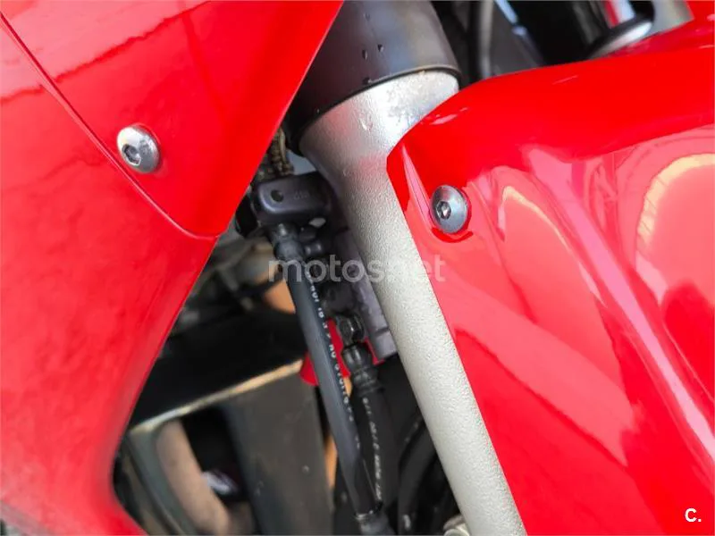 Honda VFR800F - Vista 16