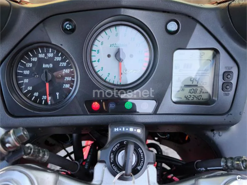 Honda VFR800F - Vista 7