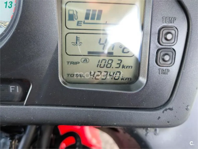 Honda VFR800F - Vista 8