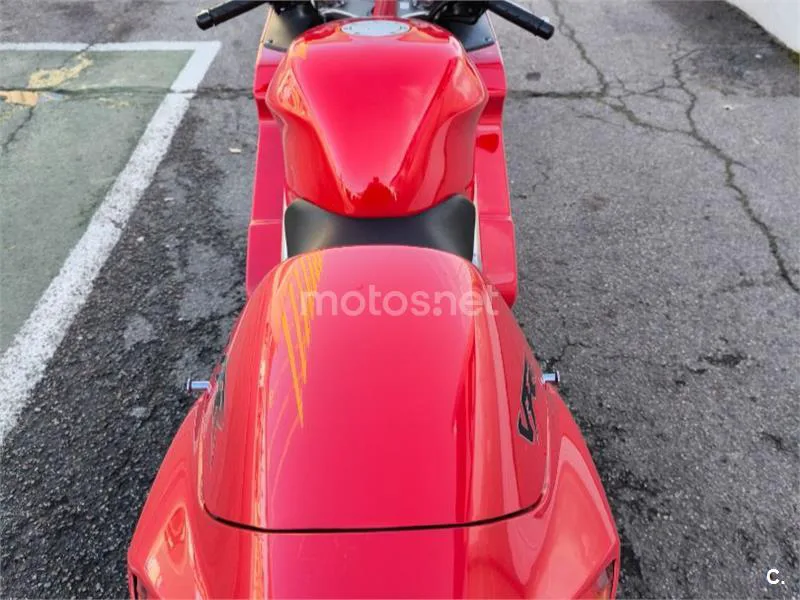Honda VFR800F - Vista 9