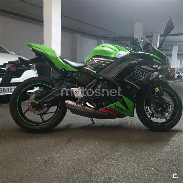 Kawasaki Ninja 650 - Vista 4