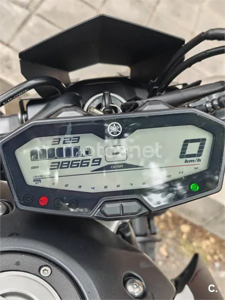 Yamaha MT-07 - Vista 5