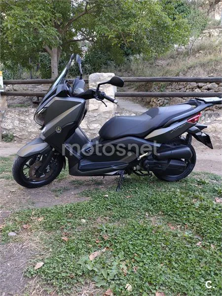Yamaha XMAX 125 - Vista 5