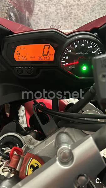 Yamaha FZ6 Fazer S2 - Vista 4