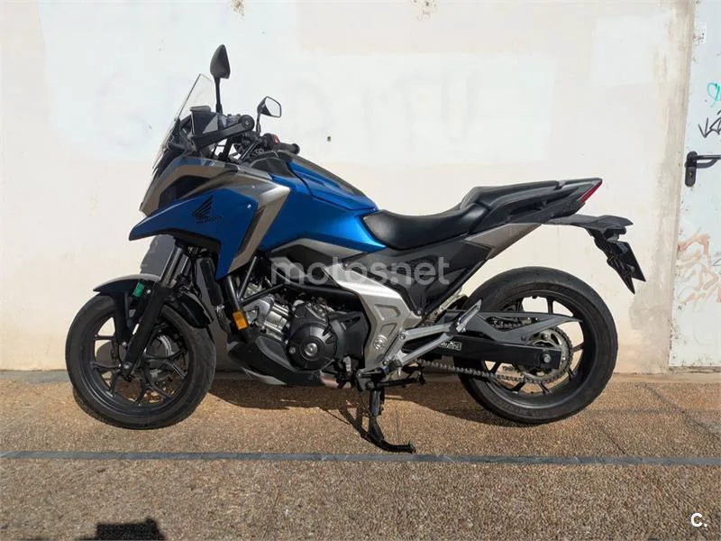 Honda NC750X - Vista 7