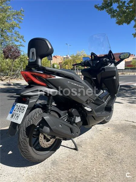 Honda Forza 125 - Vista 6