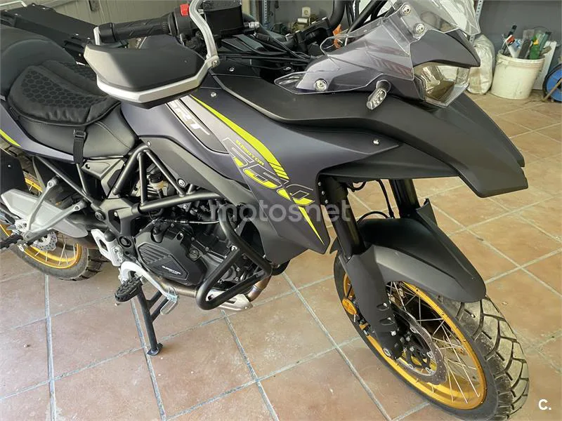 QJ Motor SRT 550 X - Vista 4