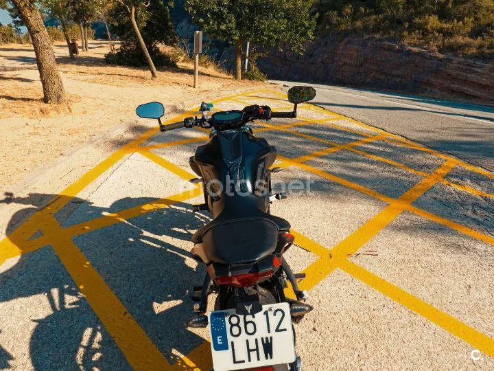 Yamaha MT-07 - Vista 3
