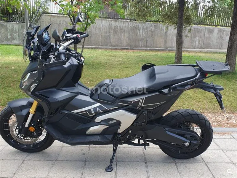 Honda X-ADV - Vista 6