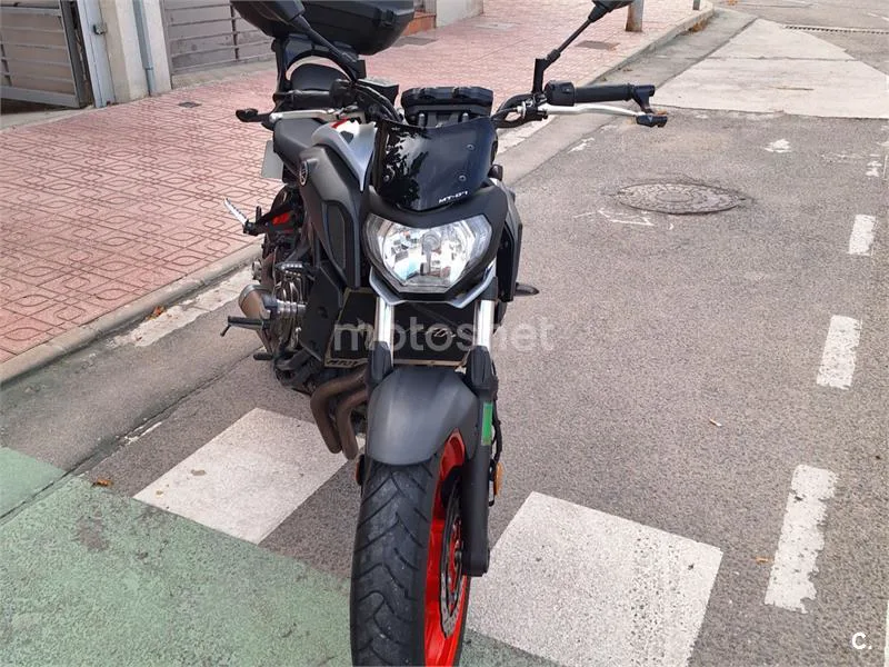 Yamaha MT-07 - Vista 3