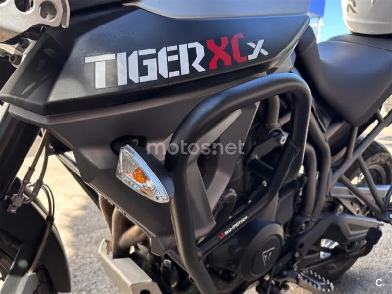 Triumph Tiger 800 XCX - Vista 31