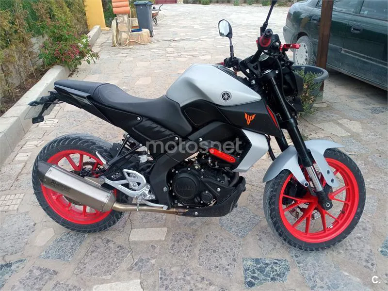 Yamaha MT-125 - Vista 3