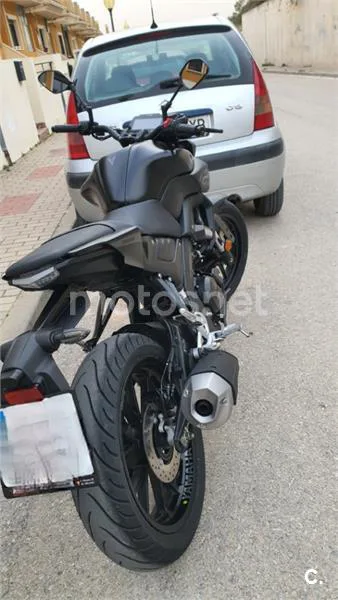 Yamaha MT-125 - Vista 11