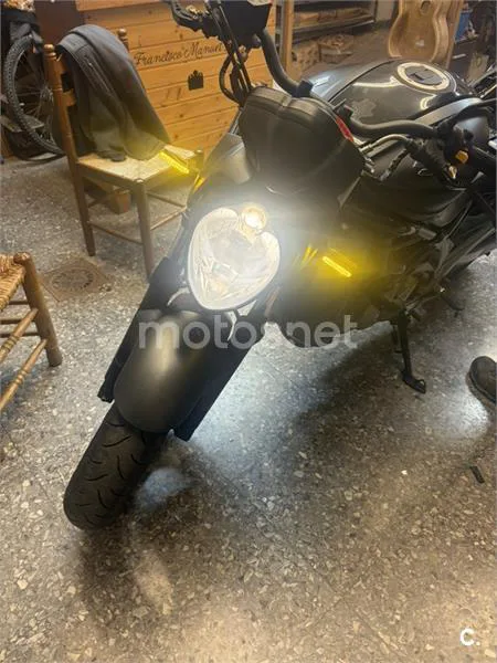 Suzuki Gladius 650 3000 € 2014 Granada - 2