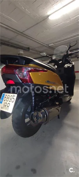 Kymco Super Dink 125 - Vista 13