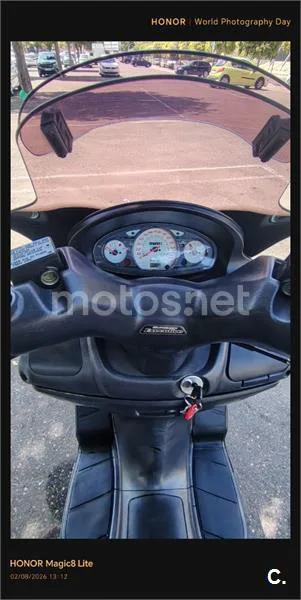 Suzuki Burgman 125 - Vista 5