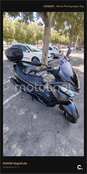 Suzuki Burgman 125 - Vista 6