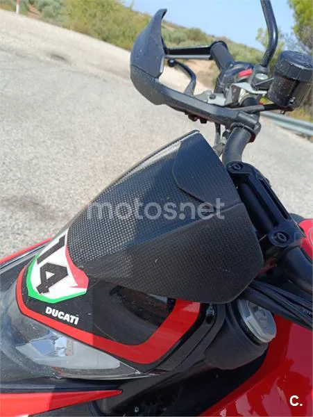 Ducati Hypermotard - Vista 5