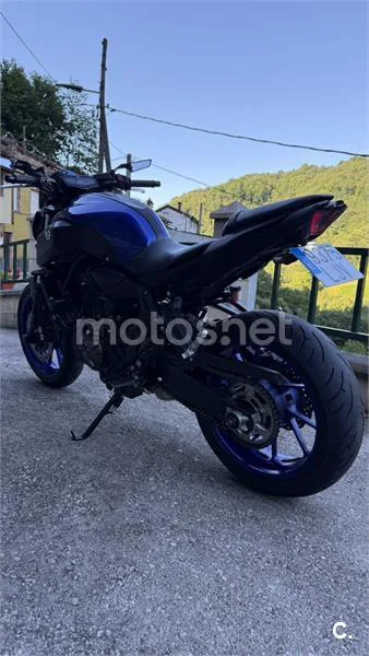 Yamaha MT-07 - Vista 5